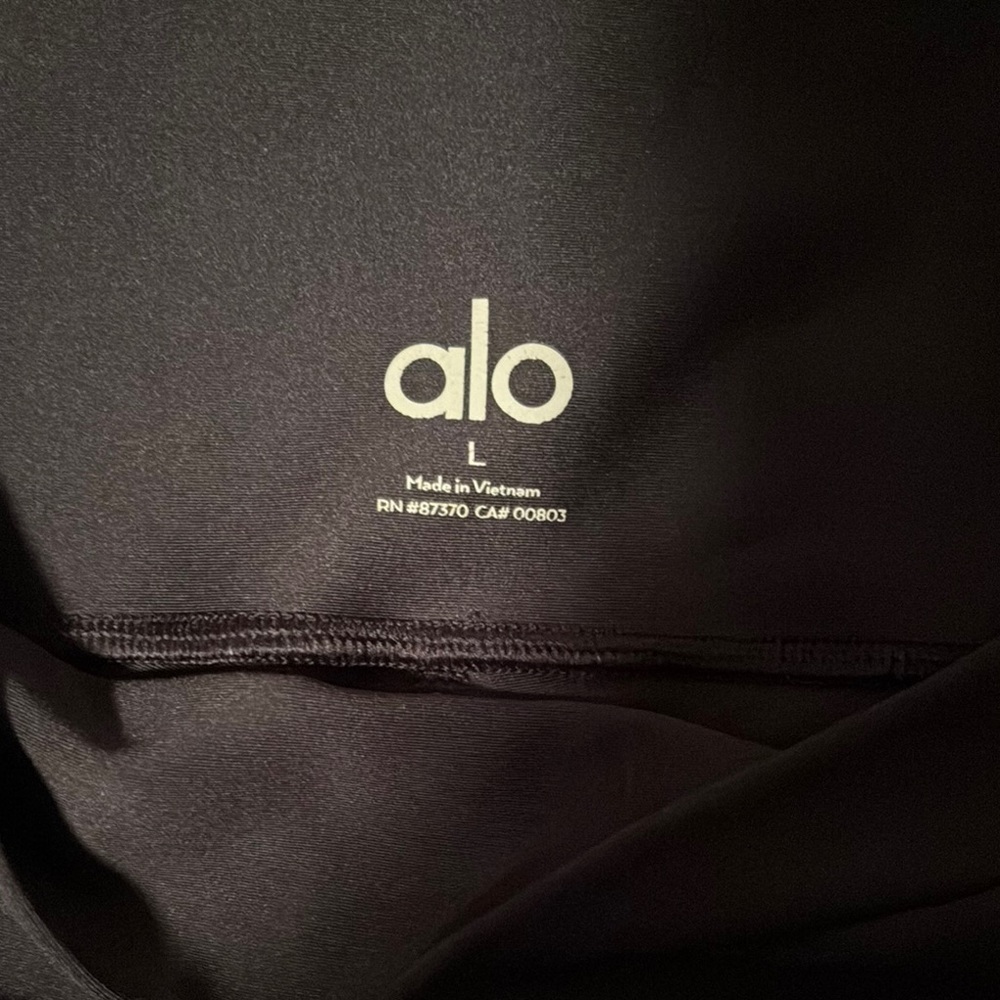 ALO Yoga Dark Charcoal Leggings